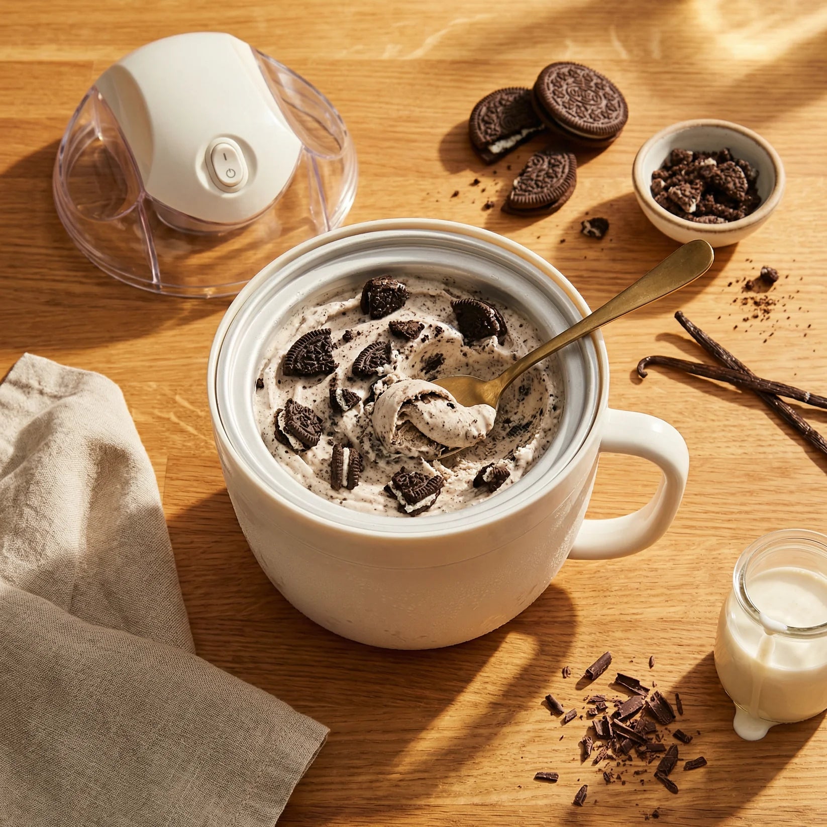 LH™ Ice Cream Maker